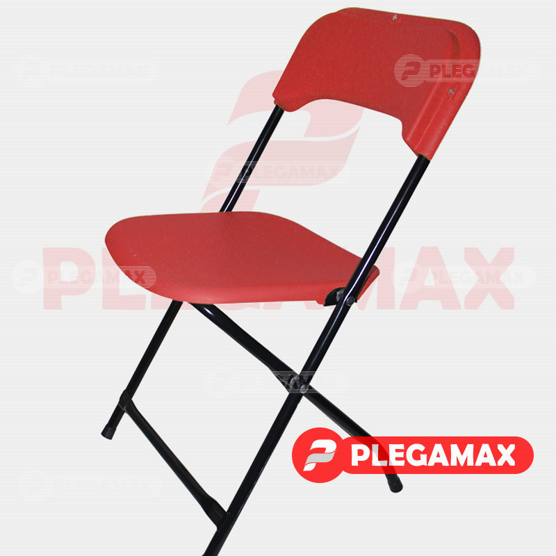 Silla infantil plegable de plastico rojo